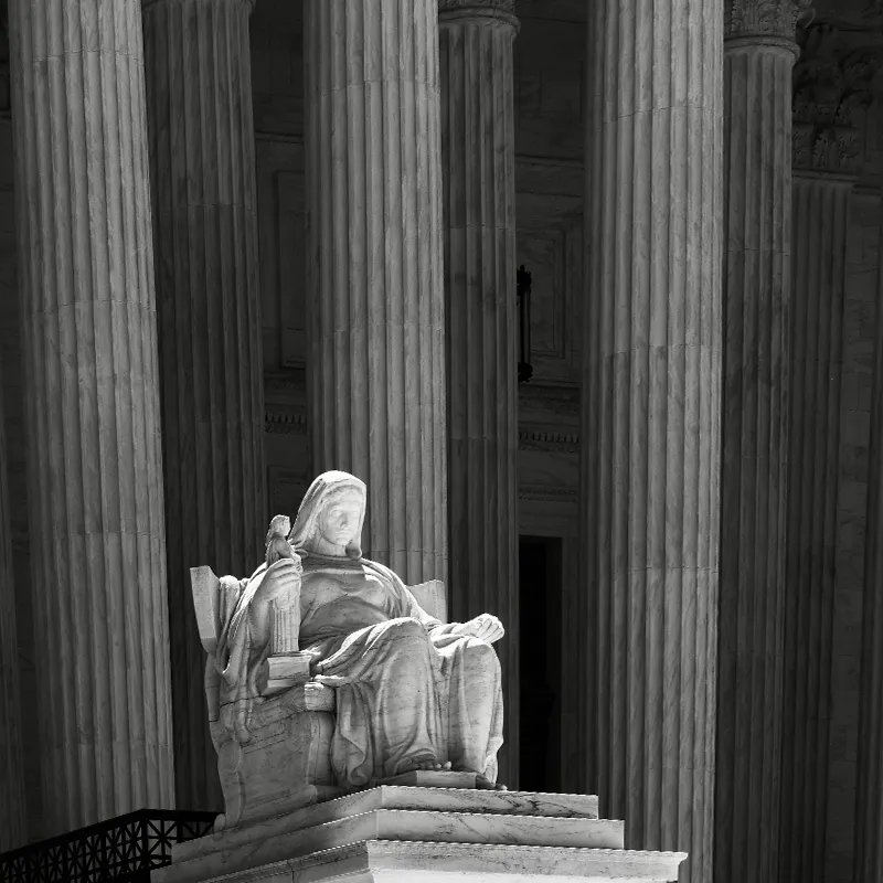 Statue near the head office of a law firm - City Profit portfolio